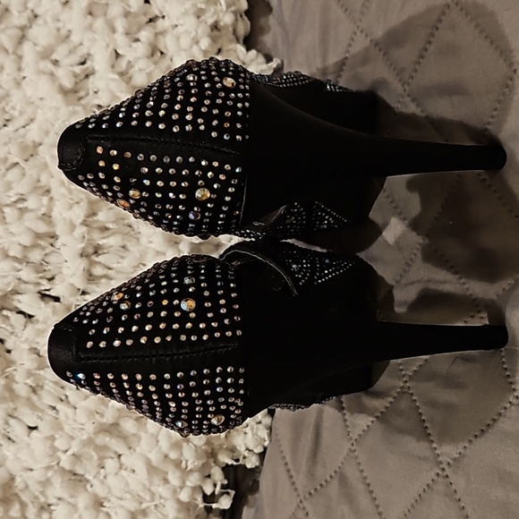 Bakers Heels - Picture 7 of 17